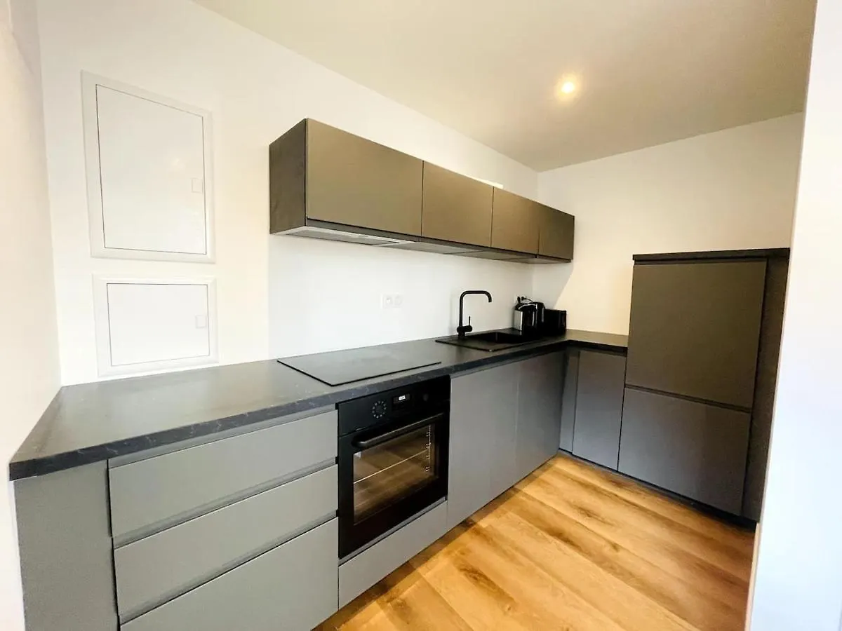 Loft - Centre Ville Brest 0*,  Frankrike